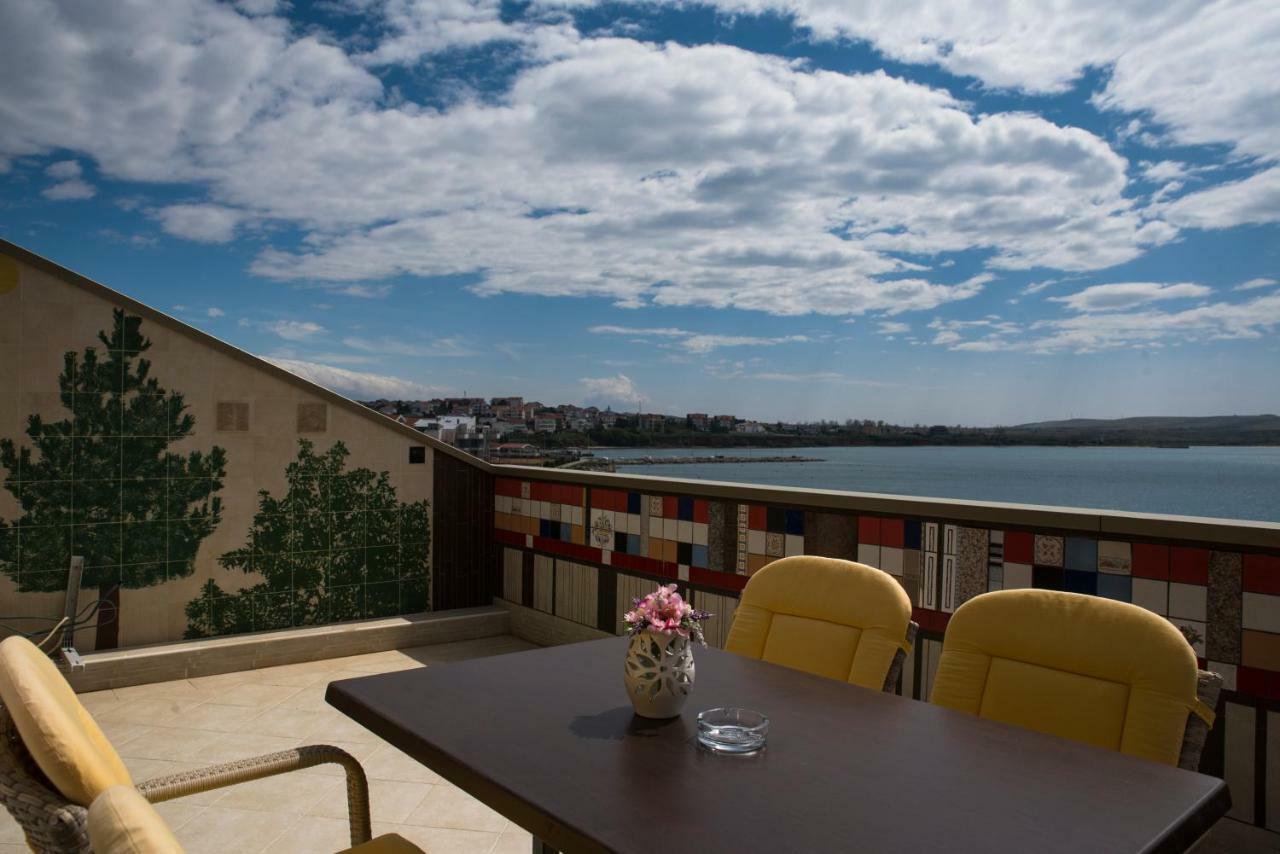 Apartments Svijet Mora 2 Povljana Exterior photo